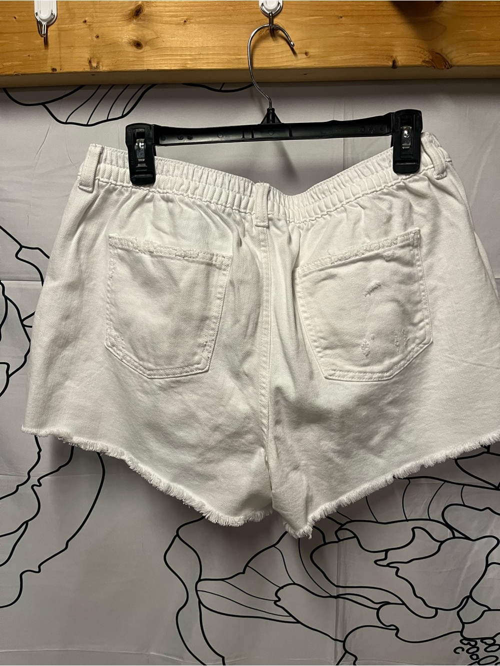 aerie Cotton Blend Frayed Hem Denim Shorts (396) - Picture 6 of 10